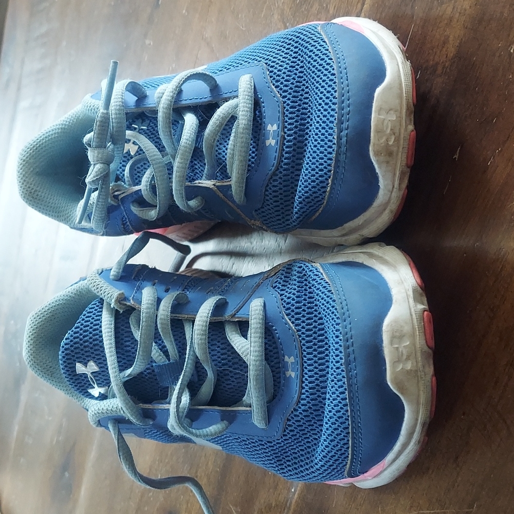 kids under armour shoes